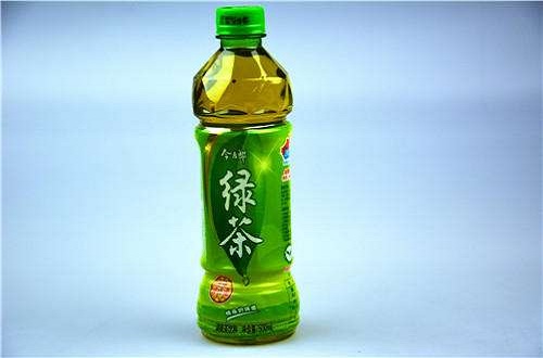 饮料品牌今麦郎被曝存在质量问题， 绿茶饮料存在大量过期