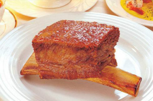 中式牛排店：有家牛馆改良配方适合现代消费者的口味