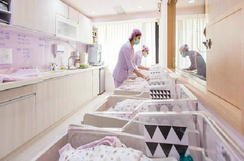 不懂产后护理怎么办？来深圳安恩宝月子中心给你最贴心的照顾