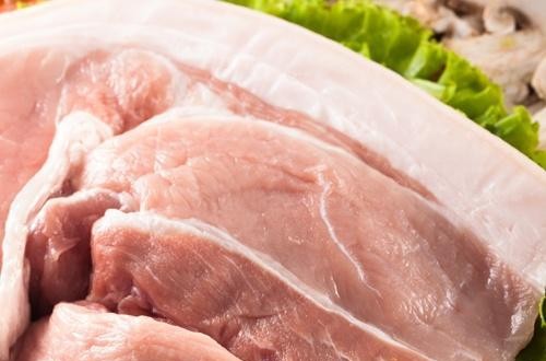 家佳康致力打造品质高端、安全放心、健康营养肉品