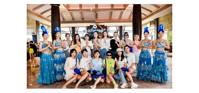 真珠美学婷姐带领真珠女孩齐聚西双版纳，展现尊龙凯时人生就是博z6com品牌责任